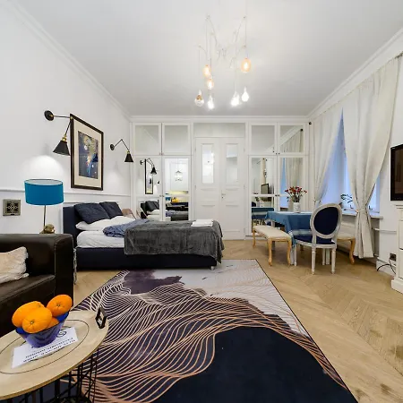 Apartmán Zurawia Street *