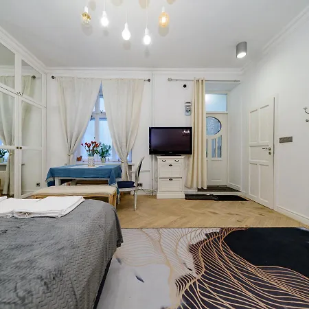 Apartman Zurawia Street *